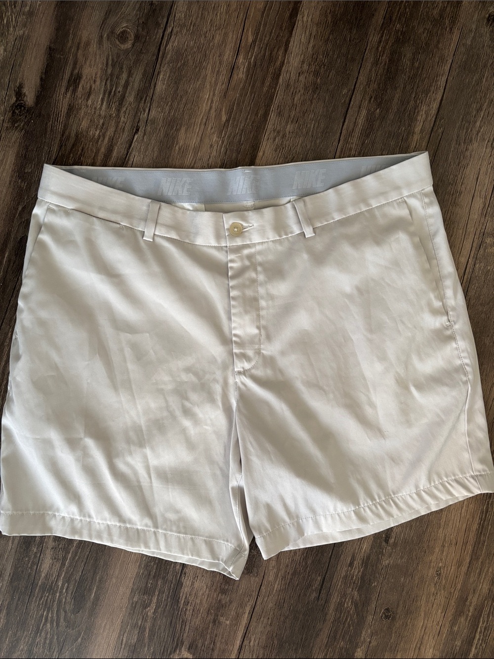 Nike Dri-FIT Golf Chino Shorts Men's 36 Flat Front Athletic Performance